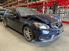 Load image into Gallery viewer, FRONT CV AXLE SHAFT CLS550 CLS63 E250D E300 E350 E400 E550 10-15 Right - NW516972
