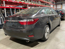 Load image into Gallery viewer, FRONT KNEE Lexus ES300H ES350 13 14 15 16 17 18 Right - NW518381
