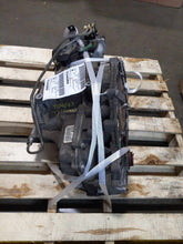 Load image into Gallery viewer, [INVENTORYCAR_YEAR_MAKE_MODEL] Exterior Door Handle - NW519295
