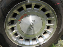 Load image into Gallery viewer, TRANSMISSION Lincoln Town Car 2001 01 2002 02 - MM529892
