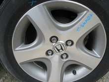 Load image into Gallery viewer, RADIO Honda Civic 2004 04 2005 05 AM/FM/CD - MM538347
