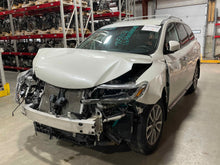 Load image into Gallery viewer, CARRIER ASSEMBLY QX60 Pathfinder 16 17 18 19 20 AWD - NW523568
