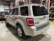 Load image into Gallery viewer, Carrier Assembly Ford Escape 2008 - NW524001
