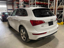 Load image into Gallery viewer, BODY CONTROL MODULE BCM COMPUTER Audi Q5 09 10 11 12 - NW524412
