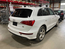 Load image into Gallery viewer, ECU ECM COMPUTER Audi Q5 2011 11 2012 12 - NW524465
