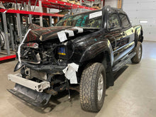 Load image into Gallery viewer, STEERING GEAR Toyota Tacoma 2012 12 2013 13 2014 14 2015 15 - NW526027
