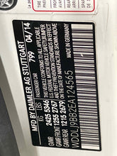 Load image into Gallery viewer, AIR RIDE COMPRESSOR E350 E550 E250D E400 CLS550 CLS63 E300 E63 10-14 - NW526975
