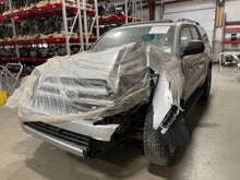 Load image into Gallery viewer, FUSE BOX Toyota 4 Runner 2003 03 2004 04 2005 05 - NW527051
