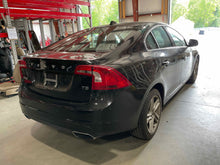 Load image into Gallery viewer, DAYTIME RUNNING LAMP LIGHT Volvo S60 V60 14 15 16 17 18 Right - NW529011
