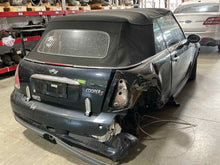 Load image into Gallery viewer, AC CONDENSER Mini Cooper 2002 02 2003 03 04 05 06 07 08 - NW528860
