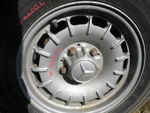 Load image into Gallery viewer, ALTERNATOR Mercedes 380SL 380SE 1981 81 - MM542614
