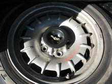 Load image into Gallery viewer, ALTERNATOR Mercedes 380SL 380SE 1981 81 - MM542614
