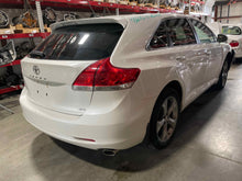 Load image into Gallery viewer, SIDE VIEW MIRROR Toyota Venza 2009 09 10 11 12 Power Right - NW535805
