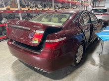 Load image into Gallery viewer, CARRIER ASSEMBLY Lexus GS460 LS460 2007-2017 RWD - NW538138
