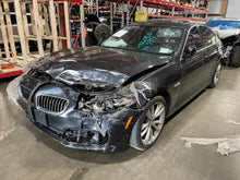 Load image into Gallery viewer, WHEEL RIM 528i 535i 550i 640I 650i Active 5 M6 11-19 19x8-1/2 ALLOY - NW539369
