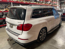 Load image into Gallery viewer, TAIL LIGHT LAMP ASSEMBLY Gl350 Gl450 Gl550 GL63 AMG 13-16 Left - NW539360
