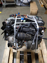 Load image into Gallery viewer, POWER BRAKE BOOSTER BMW 320i 328i 330i 99 00 01 - 06 - NW539740
