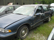Load image into Gallery viewer, ALTERNATOR Bonneville Impala Park ave 92 93 94 95 96 - MM550075
