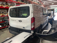Load image into Gallery viewer, Interior Rear View Mirror  TRANSIT 250 2016 - NW570286
