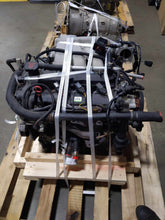 Load image into Gallery viewer, AIR CLEANER BOX Jaguar X Type 02 03 04 05 06 07 08 - NW543229
