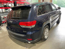 Load image into Gallery viewer, Transfer Case  GRAND CHEROKEE 2014 - NW546308

