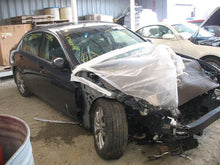 Load image into Gallery viewer, RADIO AM FM CD Infiniti G35 G37 2008 08 2009 09 - MM552410
