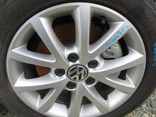 Load image into Gallery viewer, ENGINE MOTOR Beetle Golf Golf GTI Jetta Passat 11-14 2.5L - MM560019
