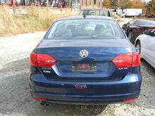Load image into Gallery viewer, AUTOMATIC TRANSMISSION Beetle Golf Golf GTI Jetta Passat 11-14 - MM560024
