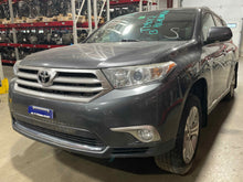 Load image into Gallery viewer, POWER BRAKE BOOSTER Toyota Highlander 08 09 10 11 12 13 - NW551775
