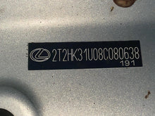 Load image into Gallery viewer, TRANSFER CASE Highlander RX330 RX350 01 02 03 04 - 08 - NW558066
