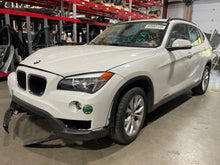 Load image into Gallery viewer, TRANSFER CASE BMW X1 2012 12 2013 13 2014 14 2015 15 - NW589057
