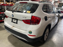 Load image into Gallery viewer, TRANSFER CASE BMW X1 2012 12 2013 13 2014 14 2015 15 - NW589057
