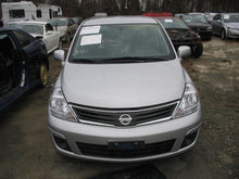 Load image into Gallery viewer, RADIO Nissan Versa 2010 10 2011 11 - MM566269
