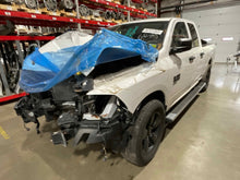 Load image into Gallery viewer, Transfer Case  DODGE 1500 PICKUP 2019 - NW567755
