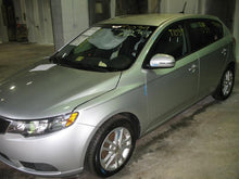 Load image into Gallery viewer, TRANSMISSION Kia Forte 2011 11 2012 12 2013 13 - MM572678
