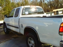 Load image into Gallery viewer, RADIO Toyota Tundra 2003 03 2004 04 - MM577647
