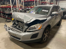 Load image into Gallery viewer, REAR DRIVE SHAFT S60 XC60 2009 09 2010 10 2011 11 2012 12 - NW575657
