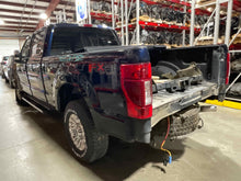 Load image into Gallery viewer, FRONT DRIVE SHAFT F250SD Pickup F350SD Pickup 17 18 19 20 - NW576657
