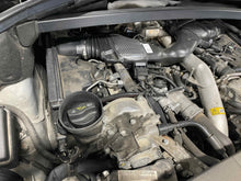 Load image into Gallery viewer, AIR CLEANER BOX Gl320 Gl350 Gl450 Gl550 ML320 ML350 ML450 07-13 Left - NW501766
