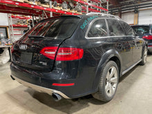 Load image into Gallery viewer, CARRIER ASSEMBLY Audi A4 A5 Allroad S4 2008-2016 AWD - NW485711
