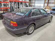 Load image into Gallery viewer, CARRIER ASSEMBLY BMW 528I 1997 98 99 AUTO 4.10 - NW282881
