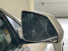 Load image into Gallery viewer, DOOR MIRROR POWER REMOTE Cadillac CTS 08 09 10 11 12 13 14 Right - NW504191
