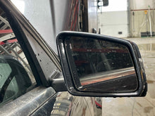 Load image into Gallery viewer, SIDE VIEW DOOR MIRROR C250 C300 C350 C63 2010 10 2011 11 Right - NW492328
