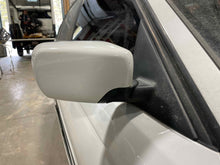 Load image into Gallery viewer, SIDE VIEW DOOR MIRROR 320i 325ci 325i 330ci 330i 330xi 01-03 Right - NW501868
