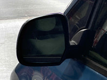 Load image into Gallery viewer, Side View Door Mirror Nissan Leaf 2012 - NW533622

