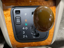 Load image into Gallery viewer, Floor Shifter  LEXUS RX350 2008 - NW558218
