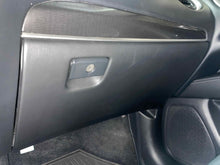 Load image into Gallery viewer, Glove Box Door  INFINITI QX60 2017 - NW521334
