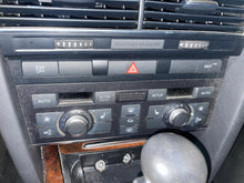 Load image into Gallery viewer, TEMPERATURE CONTROLS Audi A6 S6 06 07 08 09 10 11 - NW559926
