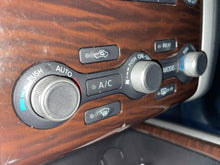 Load image into Gallery viewer, FRONT TEMPERATURE CONTROLS Nissan Pathfinder 13 14 15 16 - NW477073
