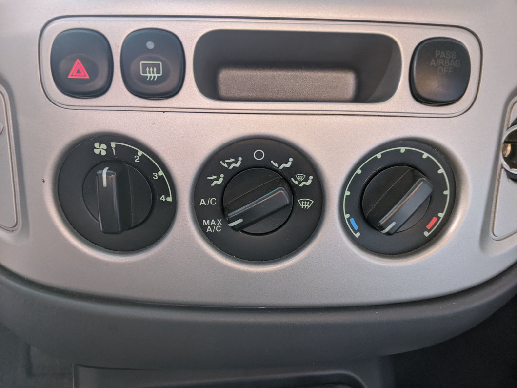 Temperature Controls Ford Escape 2006 - NW261026